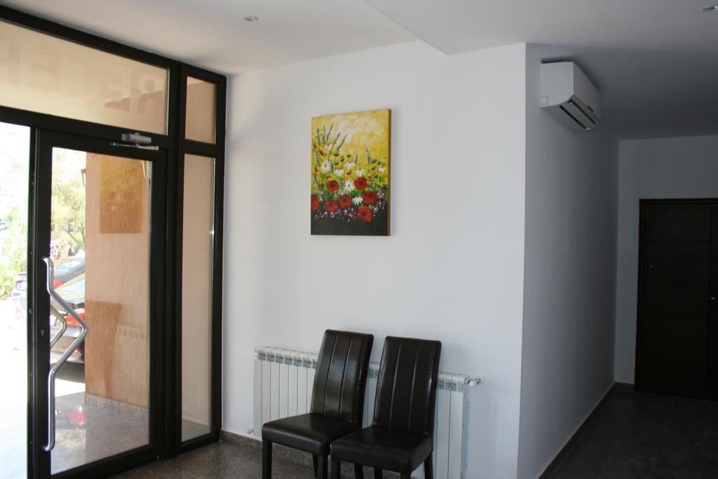 מאמאיה Hotel Mihaela מראה חיצוני תמונה