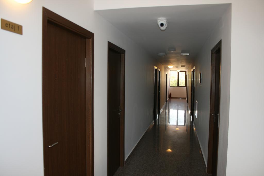 מאמאיה Hotel Mihaela מראה חיצוני תמונה