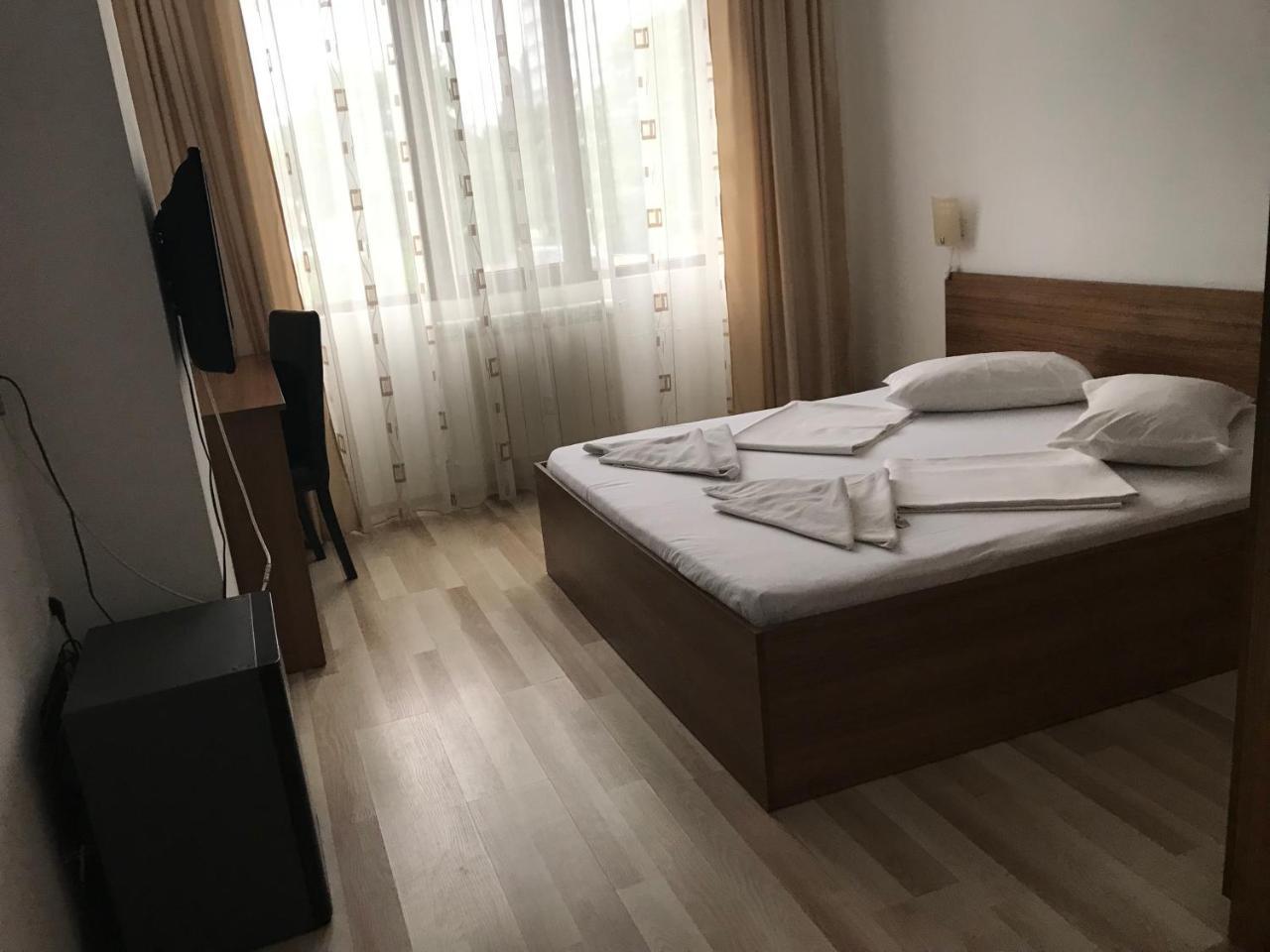 מאמאיה Hotel Mihaela מראה חיצוני תמונה